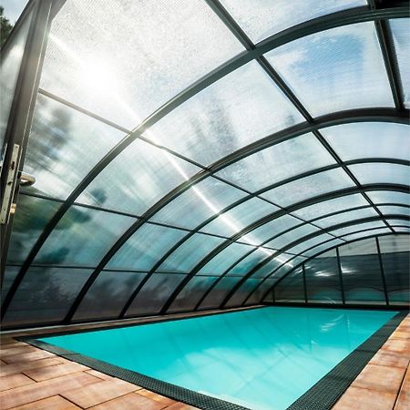 Complex Panicel Rîşnov Kültér fotó