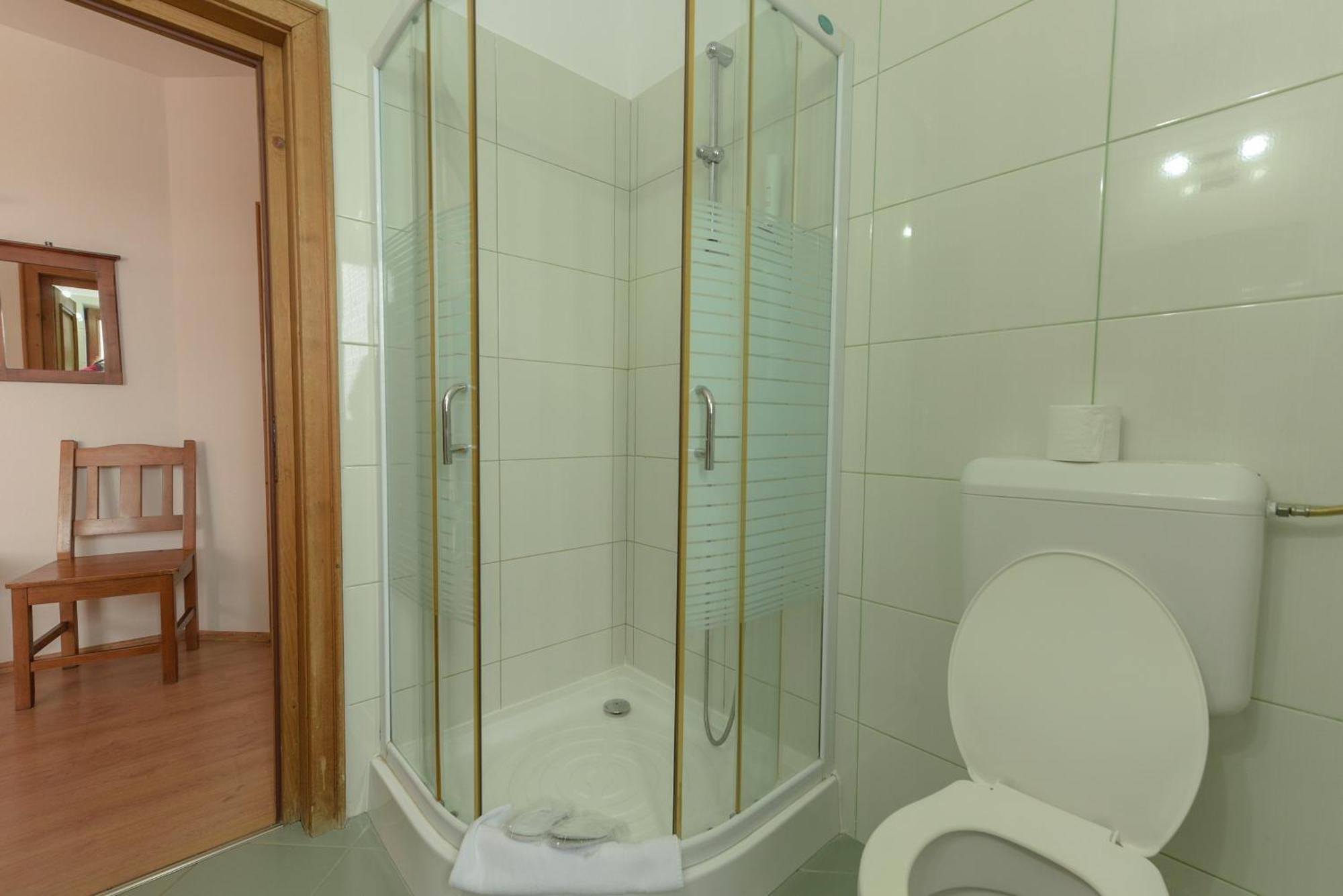 Complex Panicel Rîşnov Kültér fotó
